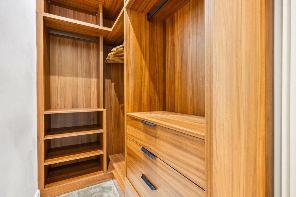 Apartment Luxury 2-bed Steps From Oxford Street
