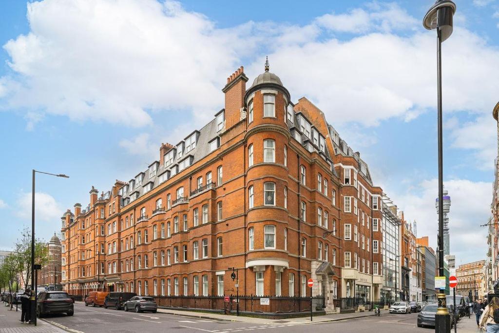 Luxury 2-bed Steps From Oxford Street * London